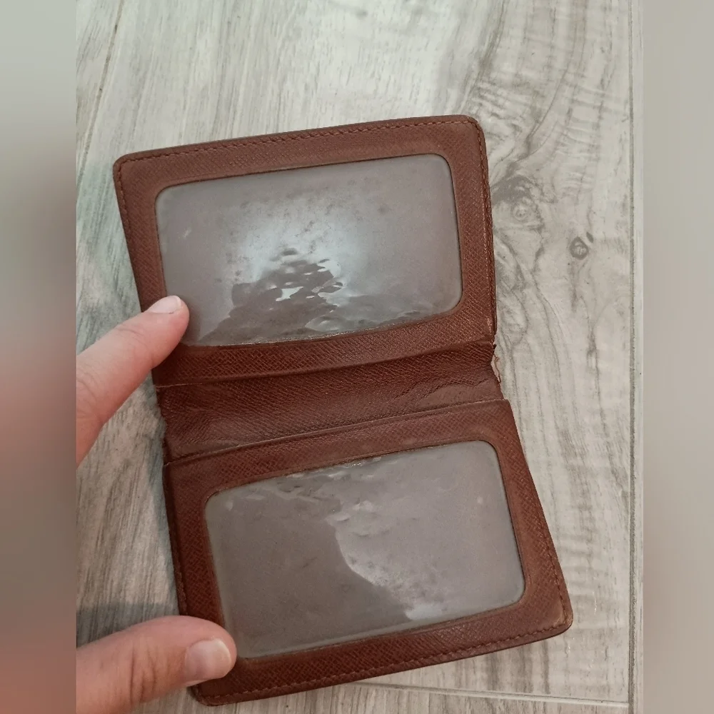 Authentic Louis Vuitton Monogram Porte 2 Cartes Vertical Pass Case - Picture 2 of 9